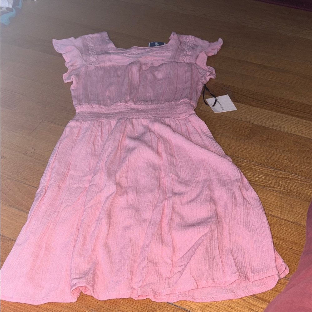 NWT pink dress, not lined